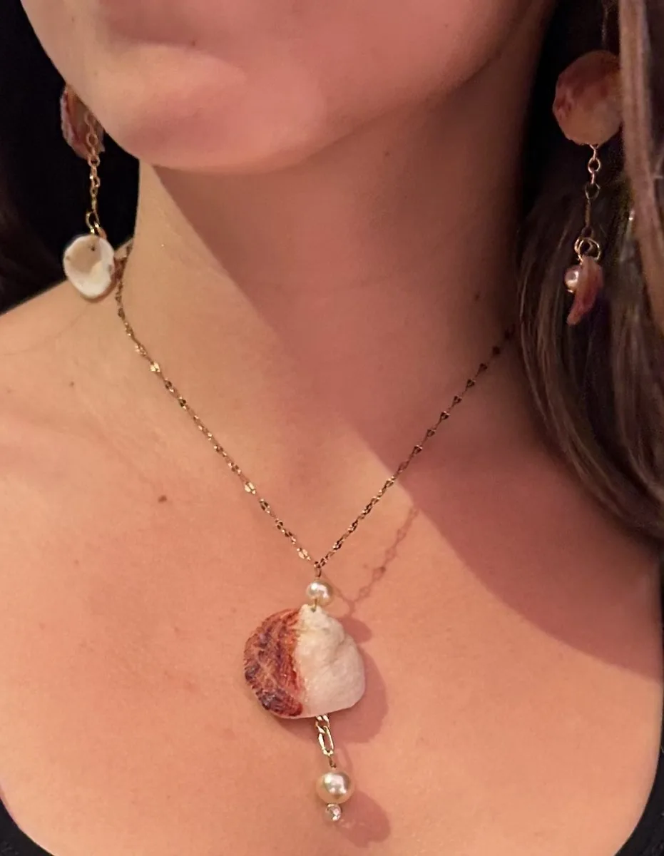 Shell pearl necklace and earring set